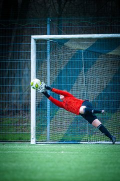 Bild 819 - F SSC Hagen Ahrensburg - SV Frisia Risum-Lindholm : Ergebnis: 1:2